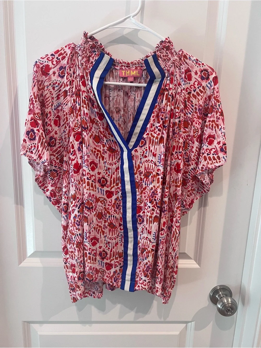 THML Pink and Red Printed Blouse with Blue Trim Size Large - Picture 1 of 16